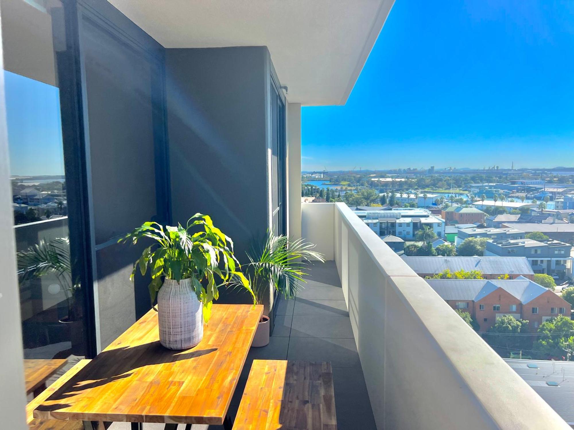 Harbour Towers, Newcastle'S Elite Apartment Stays, Free Parking & Tram Access Exterior photo