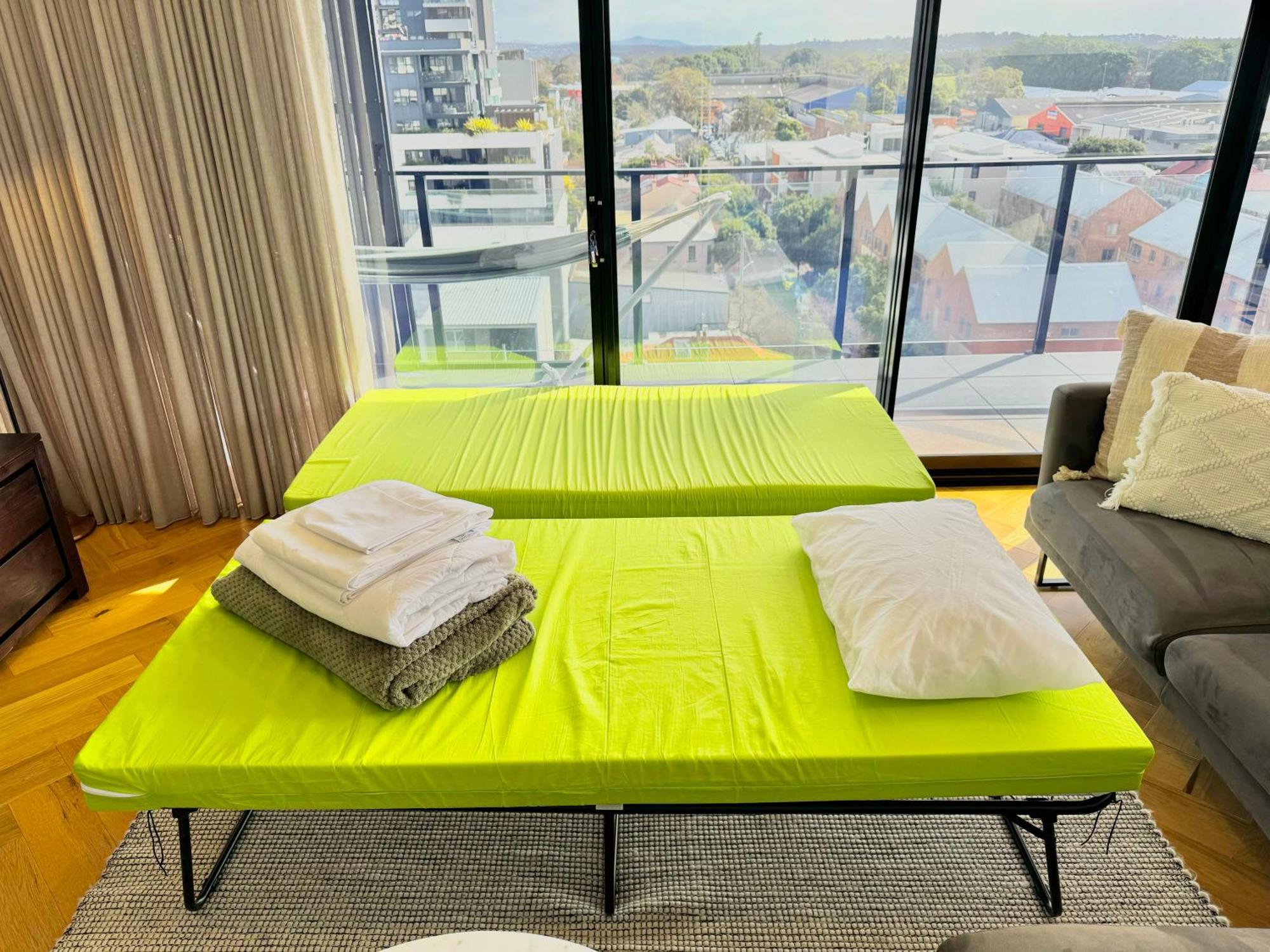 Harbour Towers, Newcastle'S Elite Apartment Stays, Free Parking & Tram Access Room photo